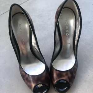 Casadei peep toe pump